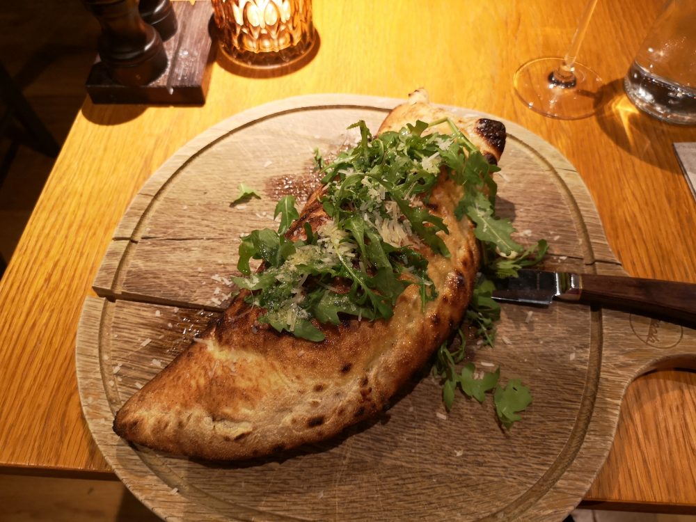 lappeteppet-calzone_innbakt-pizza